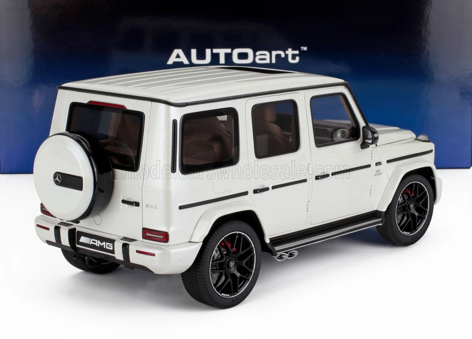 Americká dioráma Figúrky Man Racing Legend 90s-b 1:18 Červená