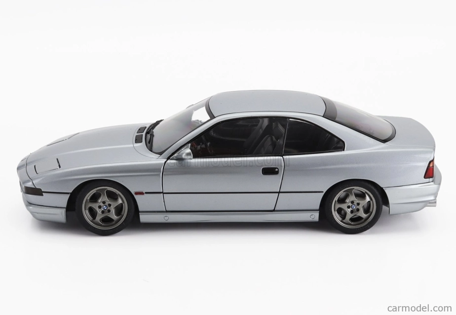 Solido BMW radu 8 850 Csi (e31) Coupe 1992 1:18 Strieborná