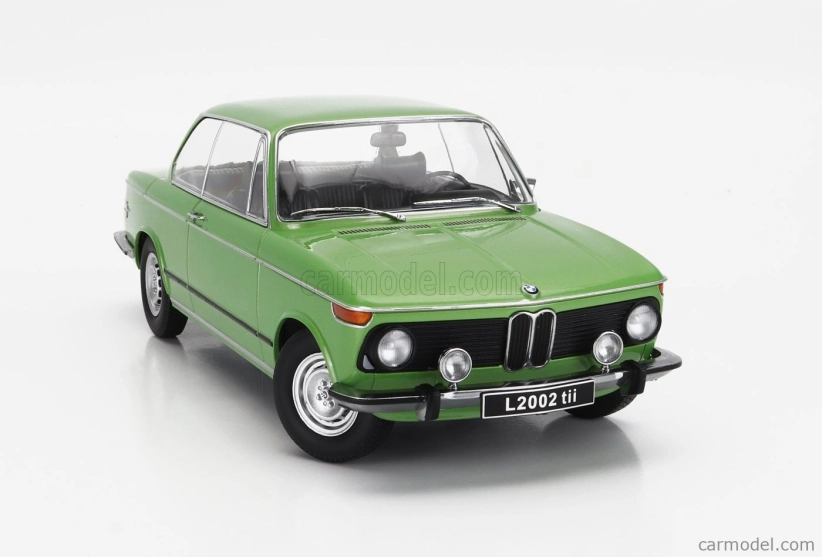 Kk-scale BMW L2002 Tii 2-series 1974 1:18 Green Met
