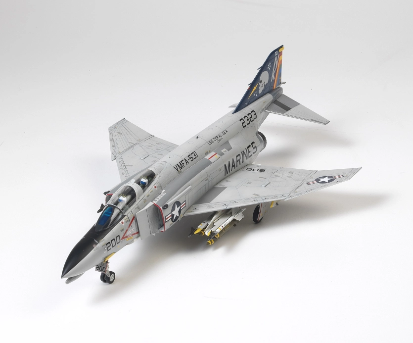 Academy McDonnell F-4B/N VMFA-531 USMC Gray Ghost (1:48)