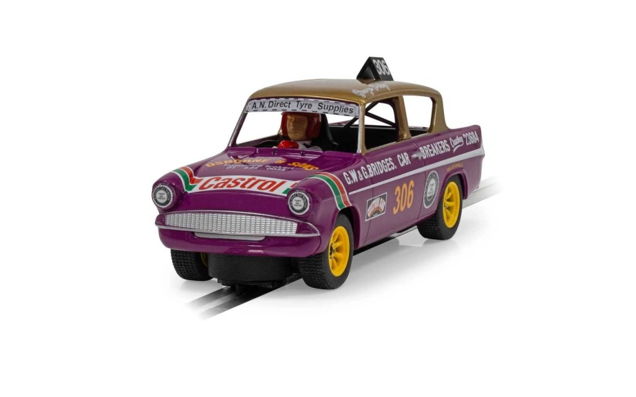 Autíčko Touring SCALEXTRIC C4584 - Ford Anglia 105e George Polley 306 (1:32)