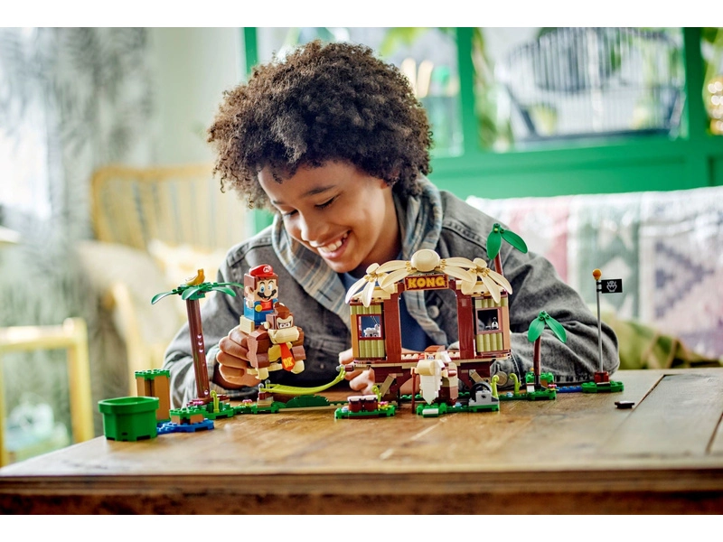 Rozširujúca sada LEGO Super Mario - Domček na strome Donkey Kong