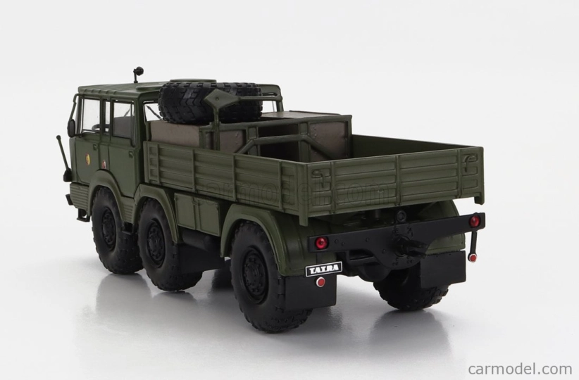 Ixo-models Tatra 813 Nva 6x6 Truck Cassonato Double Cabine 3-assi 1968 1:43 Vojenská Zelená
