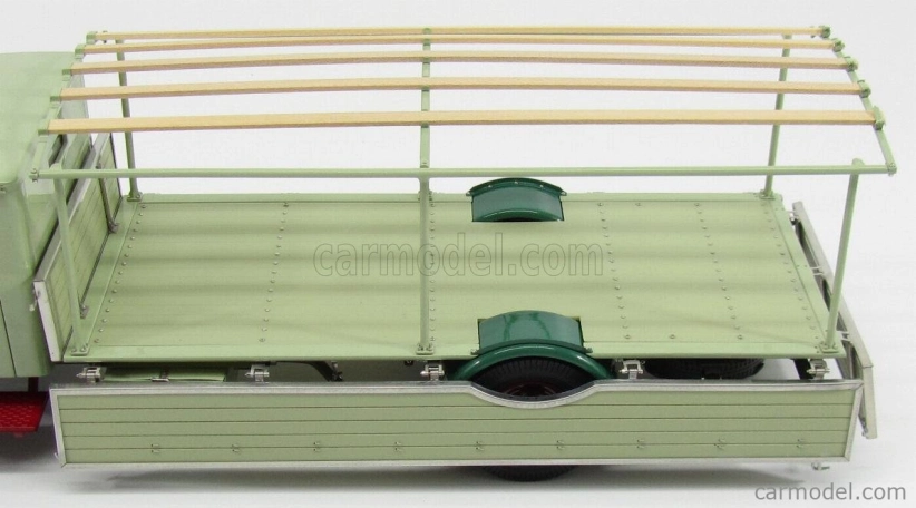 Cmc Mercedes Benz Lo2750 Truck With Tarpaulin - Cassone Telonato 1933 1:18 Zelená
