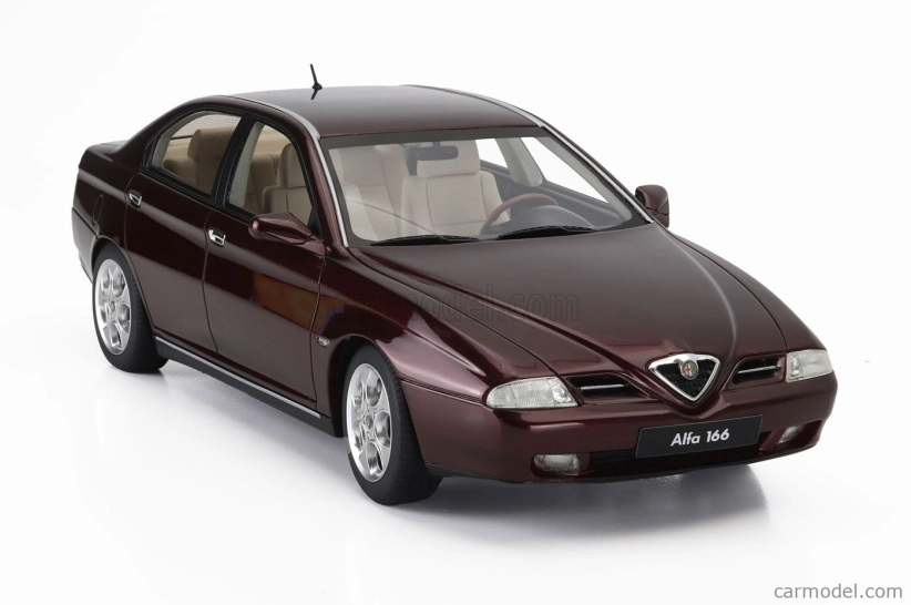 Cult-scale models Alfa romeo 166 3.0 V6 24v Super 1998 1:18 Red Met