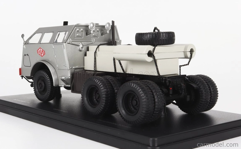 Odeon Pacific Tank M26 Tractor Truck 3-assi Stsi 1944 1:43 Silver