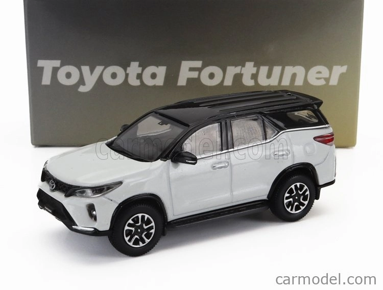 Paragon-models Toyota Fortuner Rhd 2023 1:64 biela čierna