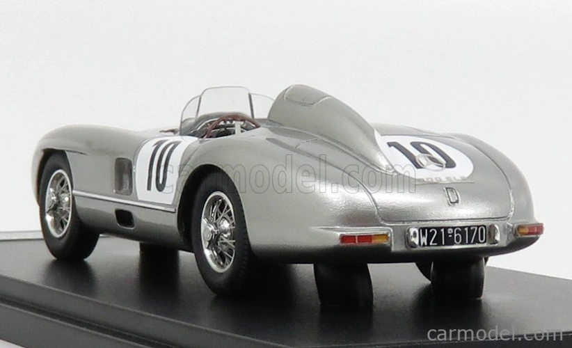 Modely v mierke Matrix Mercedes benz 300slr N 10 Rac Tt 1955 Moss - Fitch 1:43 Silver