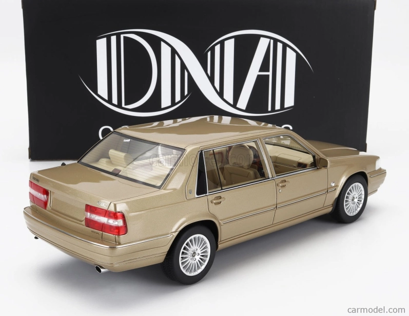 Dna collectibles Volvo S90 1998 1:18 Šampanské