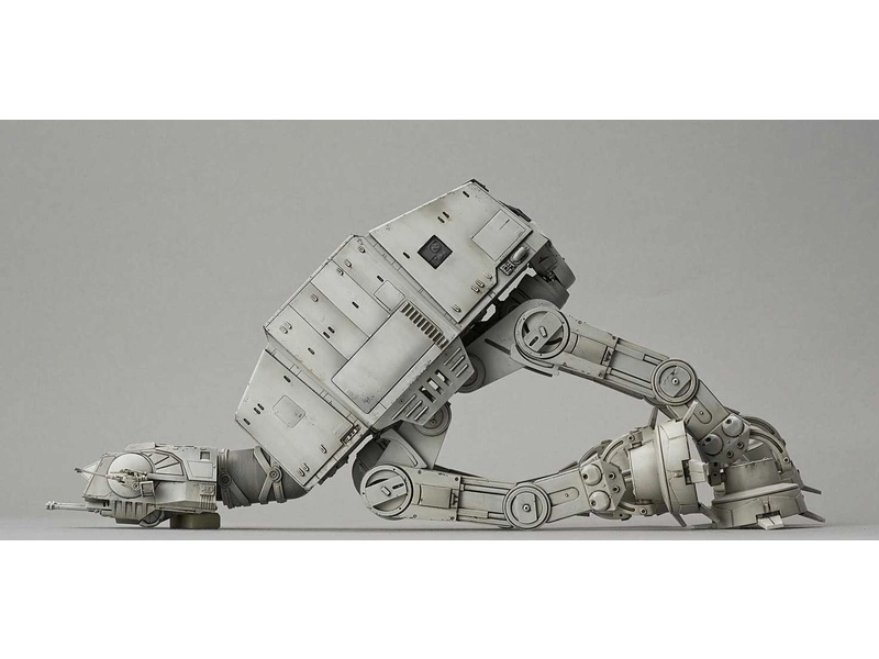 Revell BANDAI SW – AT-AT (1:144)