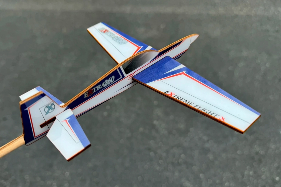 Stick plane - Extra 260 Modrá