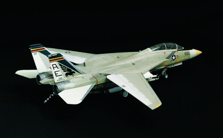 Academy Grumman F-14A (1:48)