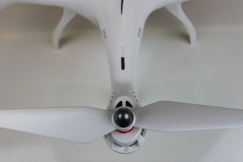 Dron Syma X8PRO, bílá + náhradní baterie