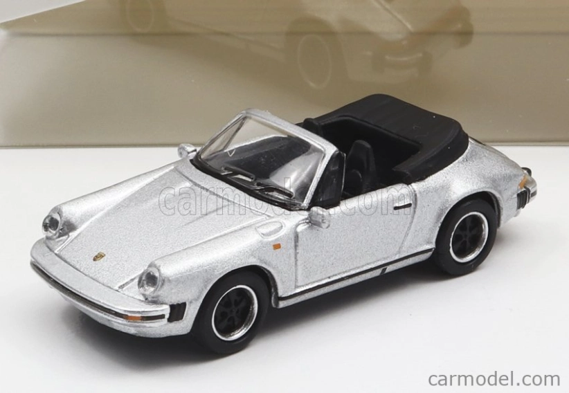 Schuco Porsche 911 3.2 Carrera Cabriolet 1989 1:87 Silver