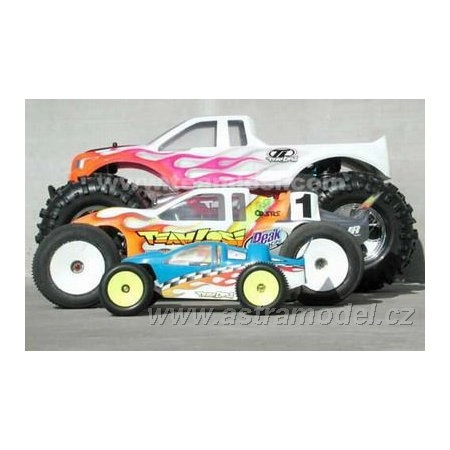 RC auto Losi LST2 Monster Truck
