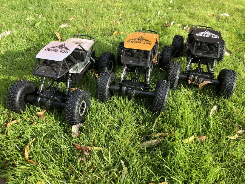 RC auto Strong Crawler, zlatá