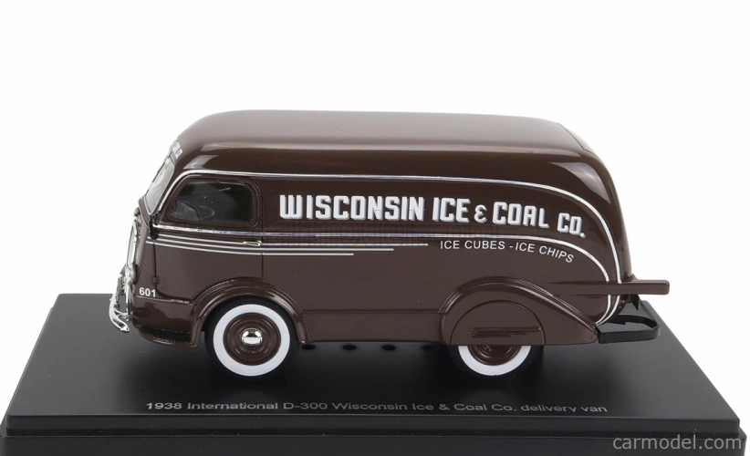 Esval model International D-300 N 601 Van Wisconsin Ice & Coal Co. 1938 - kocky ľadu - ľadová drť 1:43 Hnedá