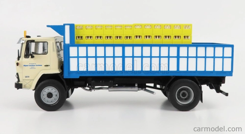 Edicola Ebro P260 Truck 2-assi 1976 1:43 béžová bielo modrá