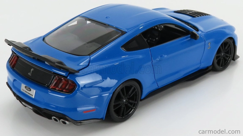 Maisto Ford USA Mustang Shelby Gt500 Coupe 2020 1:18 svetlomodrá