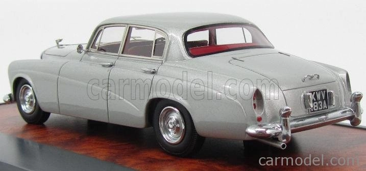 Matrix modely v mierke 1:43 Bentley S2 Continental Sports Saloon Hooper 1959 Strieborná