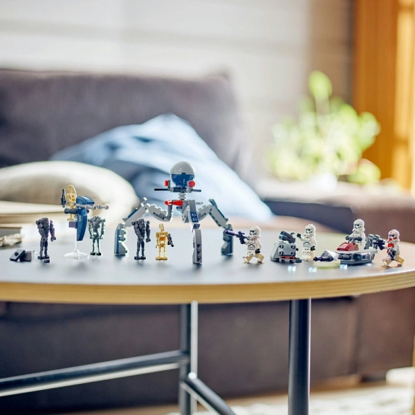 LEGO Star Wars - Bitevní balíček klonového vojáka a bitevního droida