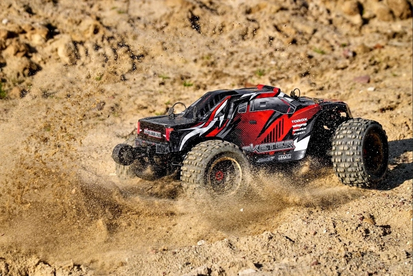 SKETER XP 4S – 1/10 Monster Truck 4WD - RTR – Brushless Power 4S
