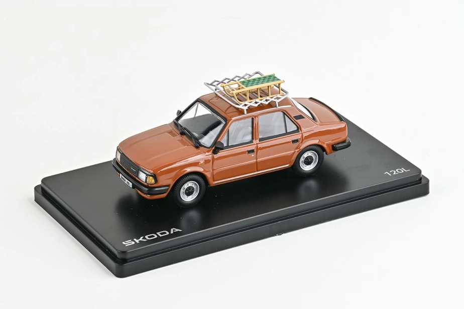 Abrex Škoda 120L (1984) 1:43 - Skořicová Hnědá | RCprofi.cz