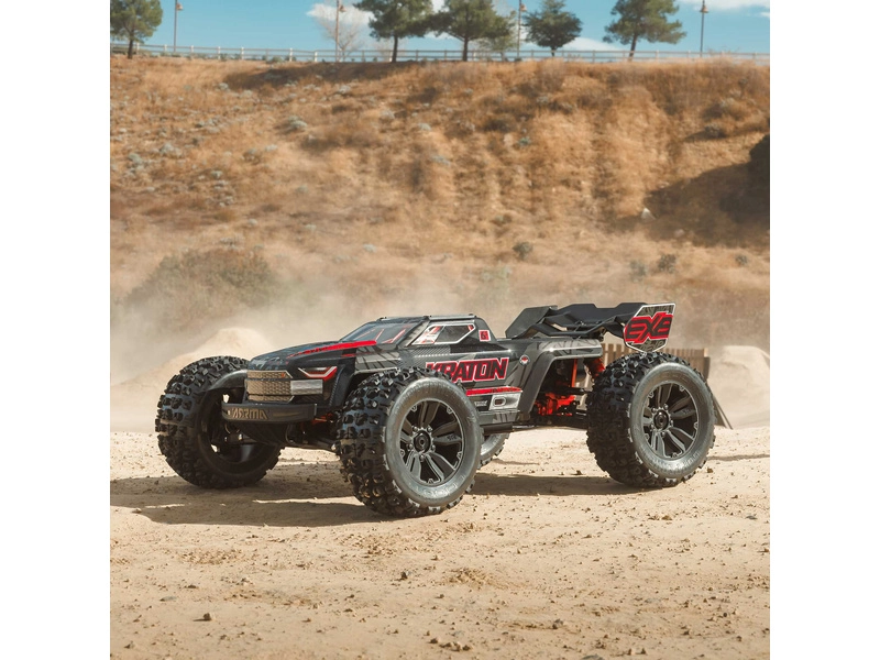 RC auto Arrma Kraton 6S BLX V6 1:8 4WD Extreme Bash RTR, čierne