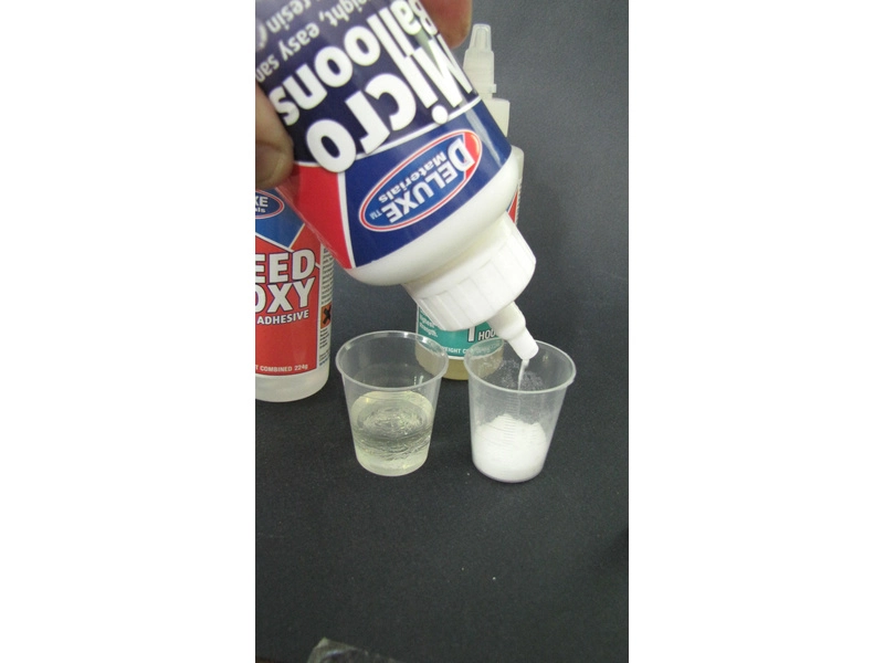 Mikrobalóniky pre epoxidové živice 250ml