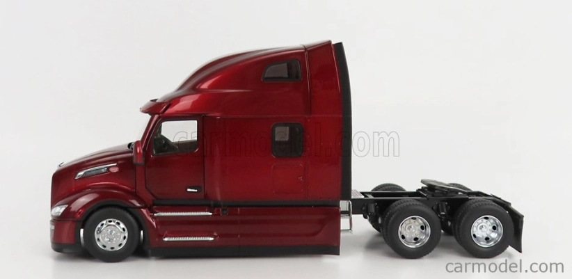 Dm-models Peterbilt 579 Tractor Truck 3-assi 2011 1:32 Red Met