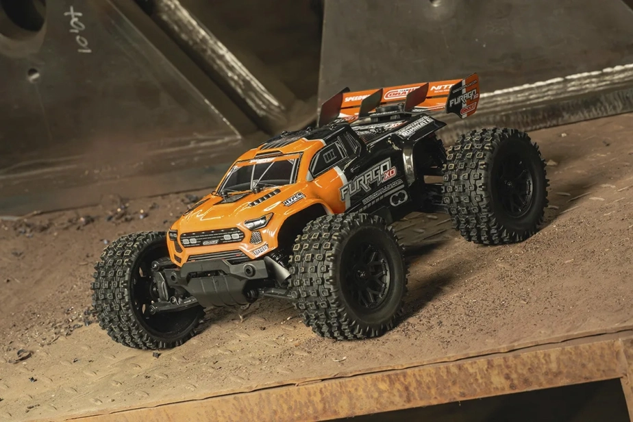 FURAGO XD - RTR - Brushed 2S - Oranžová