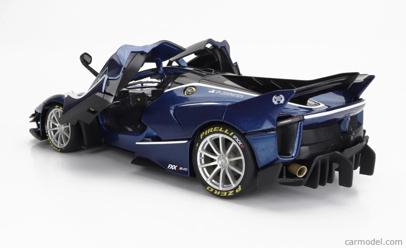 Bburago Ferrari FXX-K EVO 1:18 #27 modrá