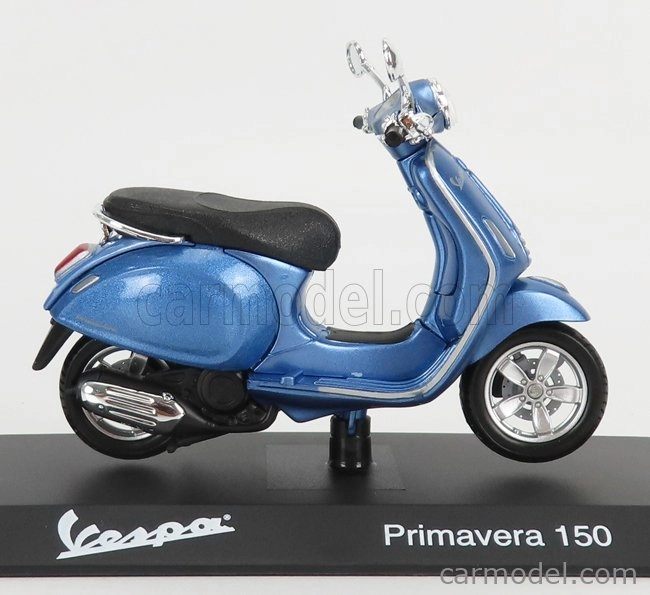 Edicola Piaggio Vespa Primavera 150 2014 1:18 Light Blue Met