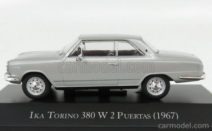 Edicola IKA Torino 380w 1967 1:43 Strieborná