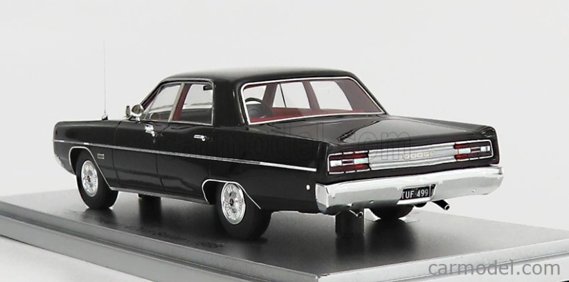 Kess-model Dodge Phoenix 4-door Sedan 1968 1:43 Black