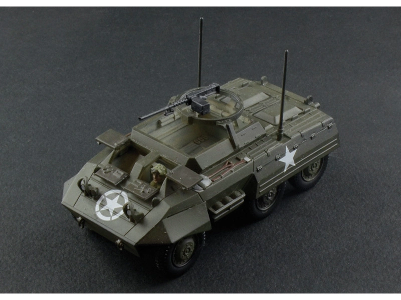 Italeri Wargames – tank M8/M20 (1:56)