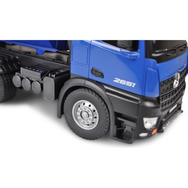 RC kamión Amewi Mercedes-Benz Arocs, modrá