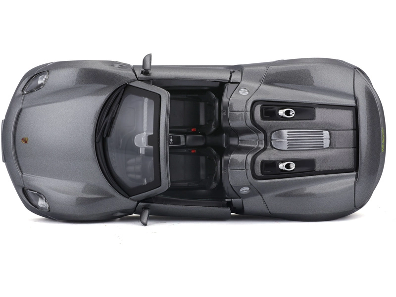 Bburago Plus Porsche 918 Spyder 1:24 stříbrná