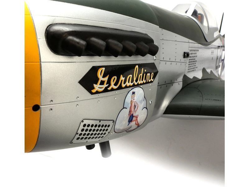 Hangar 9 P-51D Mustang 1,8m 20cc ARF