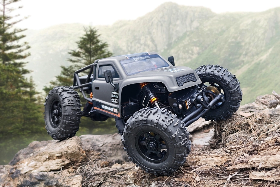Venture18 CC Flux Competition Crawler - šedá