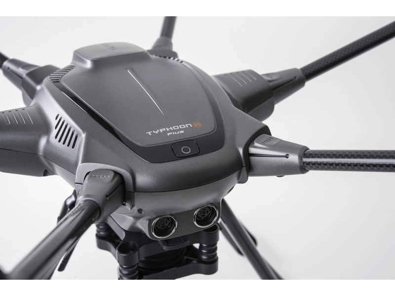 Dron Yuneec Typhoon H Plus s Intel RealSense