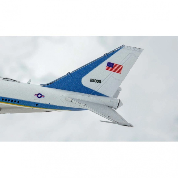 Oceľová stavebnica Air Force One