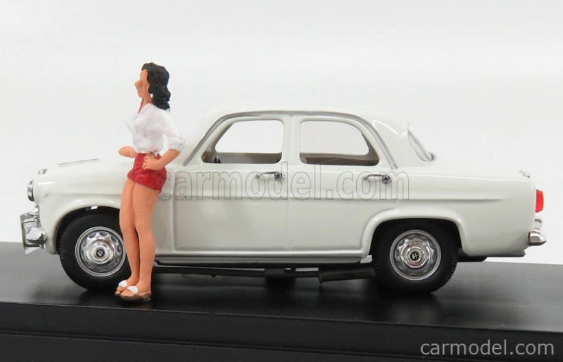 Rio-models Alfa romeo Giulietta Concorso Miss Italia 1955 s obrázkom 1:43 biela