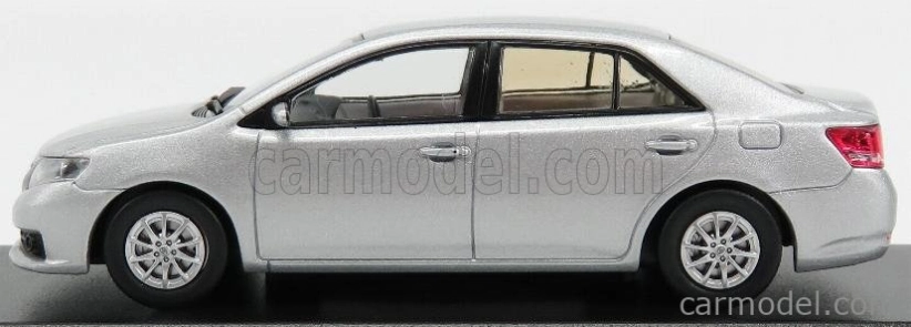 Kyosho Toyota Allion (late) 2001 1:43 Silver