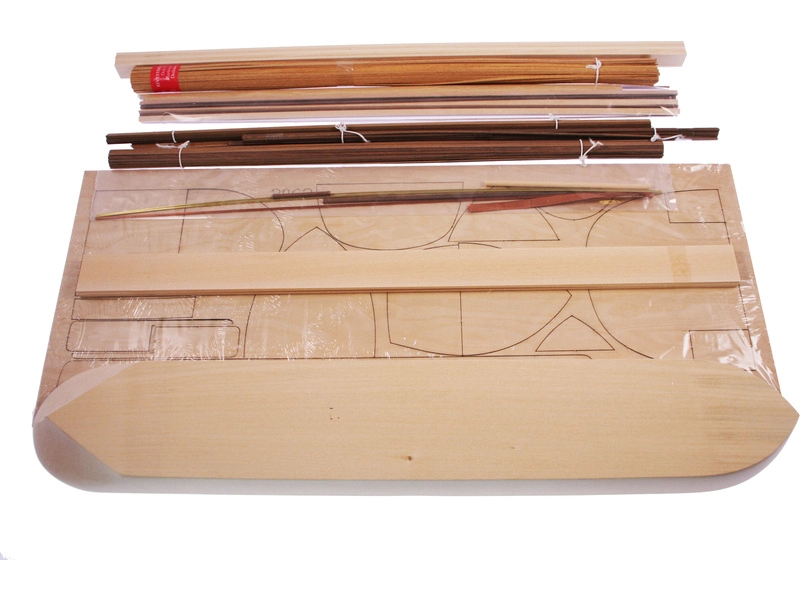 AMATI Robert E. Lee 1870 1:150 kit