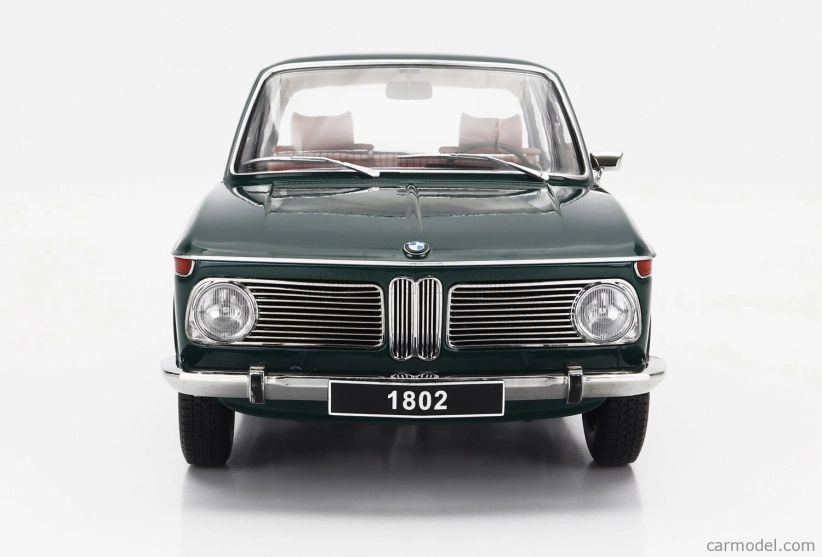 BMW 1802 radu 1 1967 v mierke 1:12 zelená