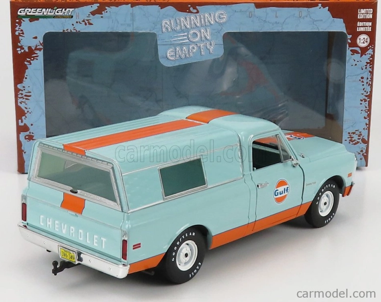Greenlight Chevrolet C-10 Pick-up Closed Camper Gulf 1968 1:24 svetlo modrá oranžová