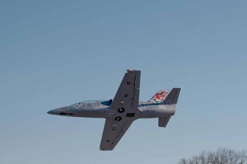 KAVAN L-39 Skyfox 1088 mm – biela