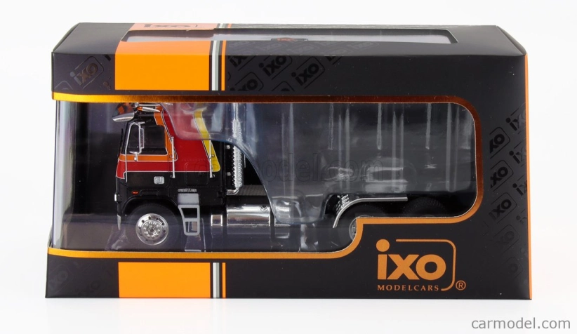 Ixo-models Freightliner Fla Tractor Truck 3-assi 1993 1:43 Černá Červená