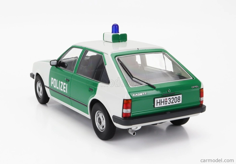 Triple9 Opel Kadett D Polizei Police 1984 1:18 Bílá Zelená
